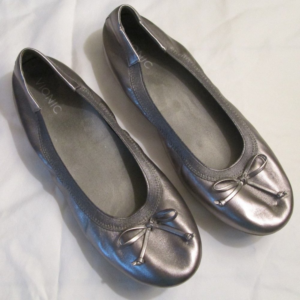Vionic Ballet Flats. Size 10. Color Pewter - image 1